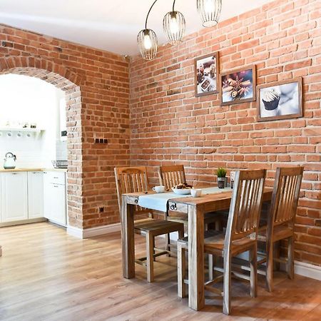Stary ToruńApartament Starowka 3アパートメント エクステリア 写真