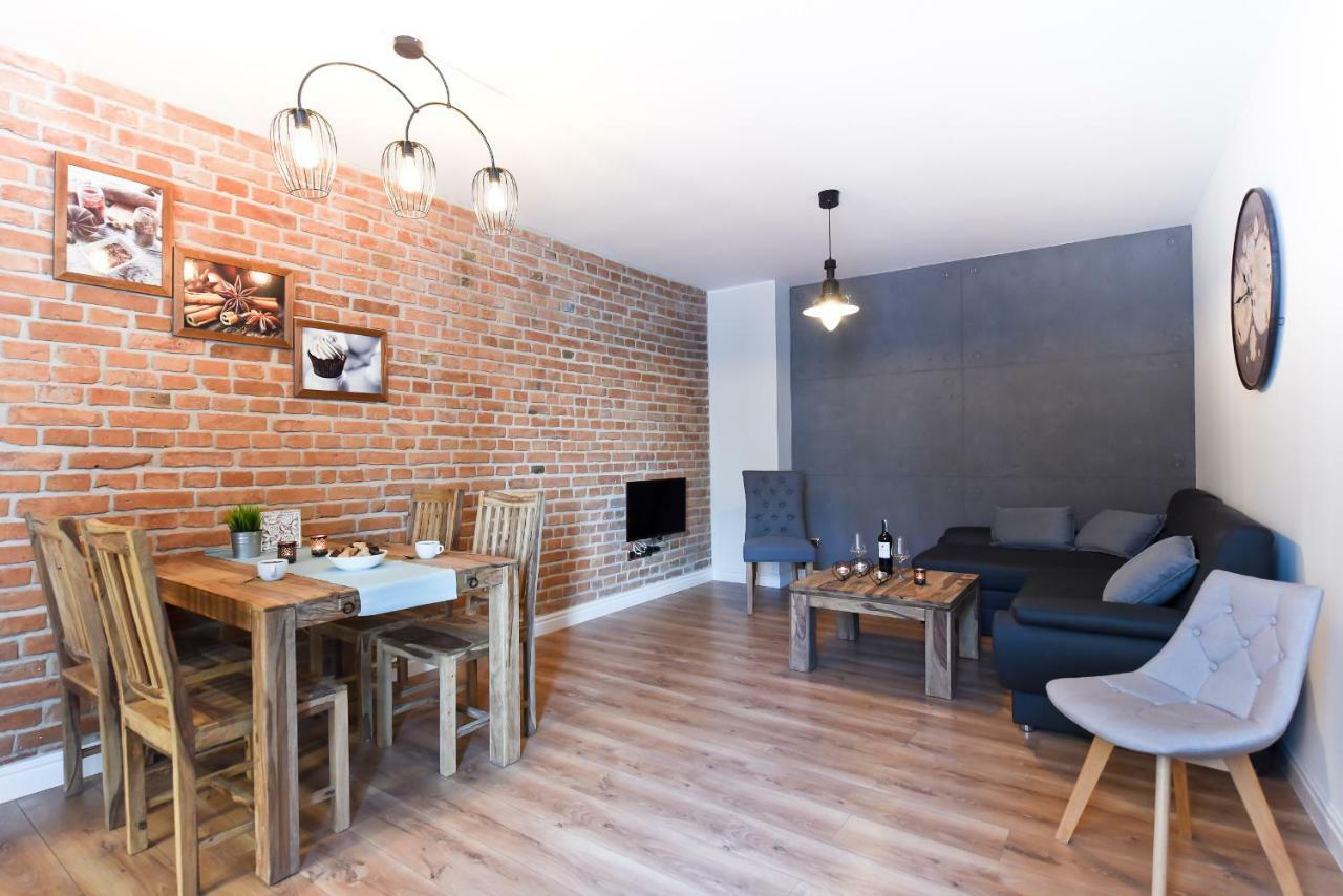 Stary ToruńApartament Starowka 3アパートメント エクステリア 写真